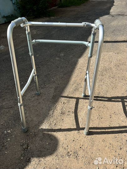 Ходунки для взрослых