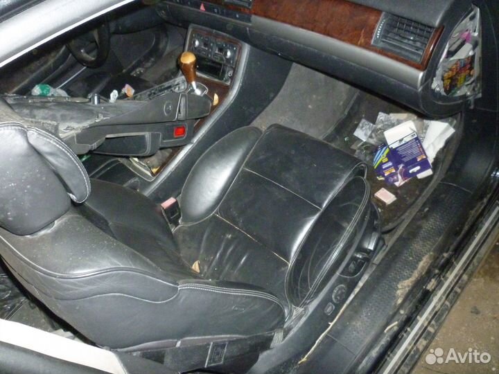 Обшивка двери багажника Audi A8 D3