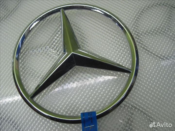 Звезда решетки радиатора Mercedes W213 W217 W238 W