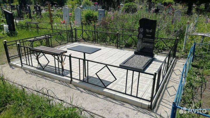 Благоустройство мест захоронений, установка памятн