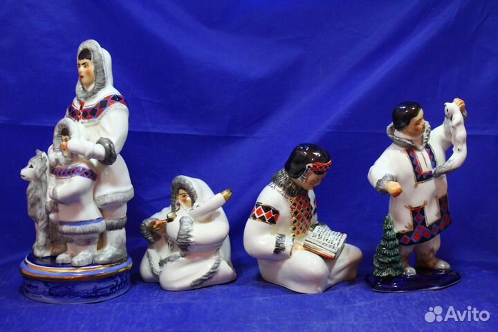 Статуэтки фарфоровые Эскимосы Чукчи Север золото с