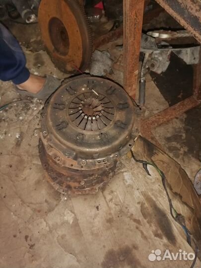 Запчасти на газель 3302
