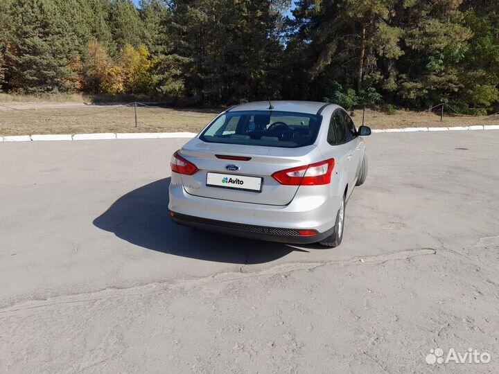 Ford Focus 1.6 МТ, 2012, 107 000 км