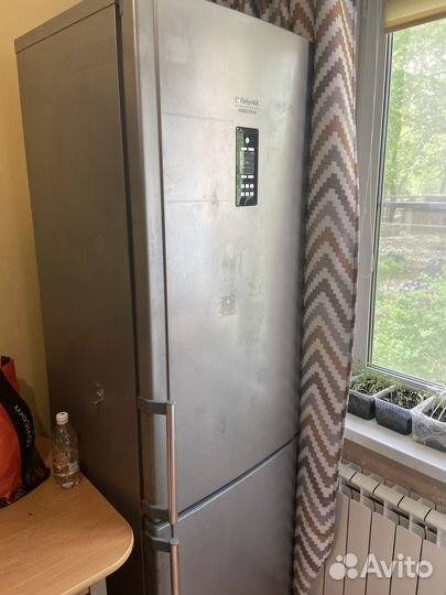 Холодильник hotpoint ariston