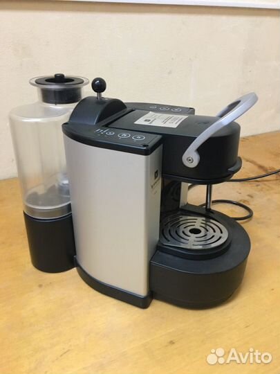 Кофеварка Nespresso ES 80 Automatic