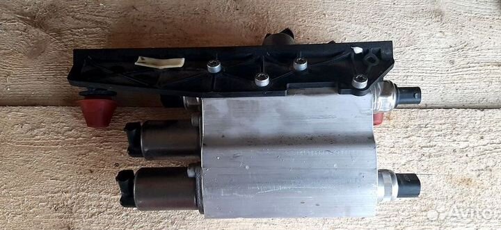 Блок клапанов подвески BMW 7-Series E65