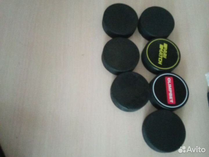 Шайба хоккейная