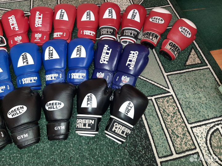 Боксёрские перчатки