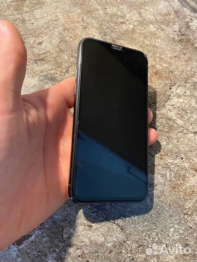 iPhone 11 Pro, 64 ГБ