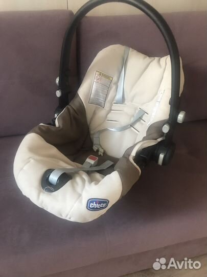 Детское автокресло от 0 Chicco