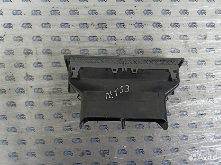 Дефлектор воздушный Mercedes E220 W210 611 2001