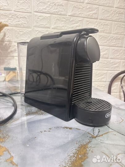 Капсульная кофемашина nespresso mini