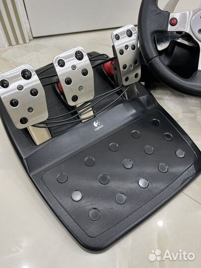 Игровой руль logitech g25 с кпп