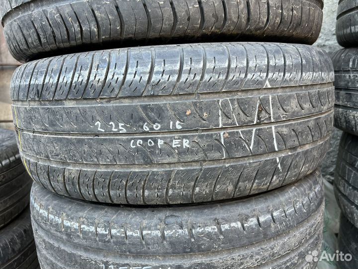 Bridgestone 738V 225/60 R16