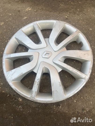 Колпак Renault logan 2 r15