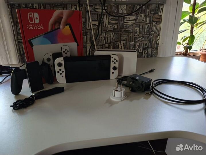 Nintendo Switch oled Model White