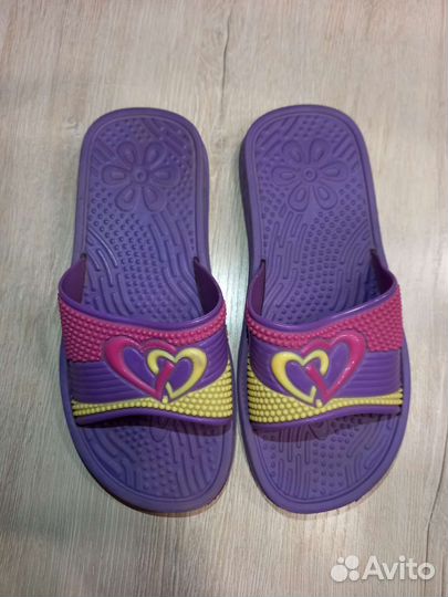 Шлепанцы для девочки