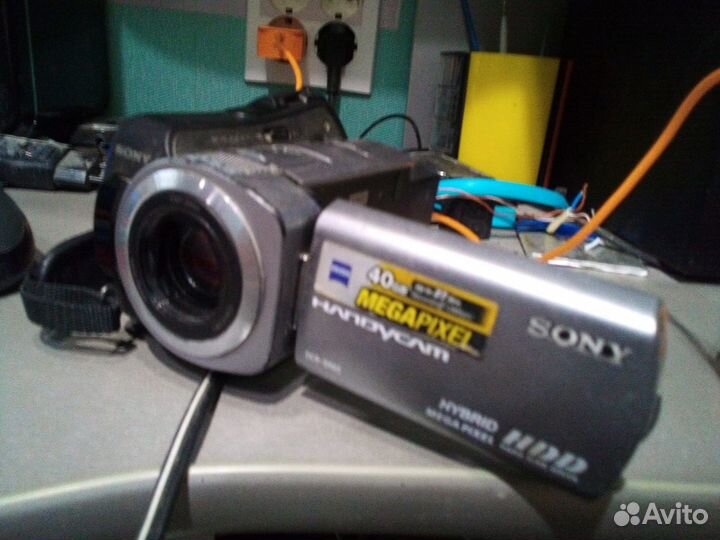 Видеокамера Handycam DCR-SR65