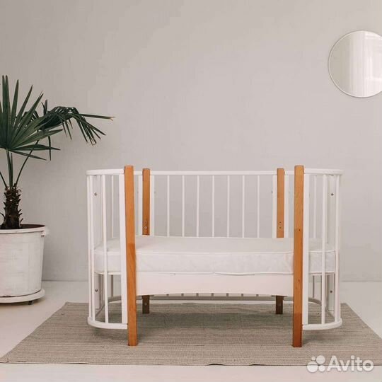 Кроватка для новорожденного