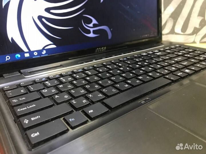 Игровой ноутбук MSI Core-i5/8gb/Geforce/SSD