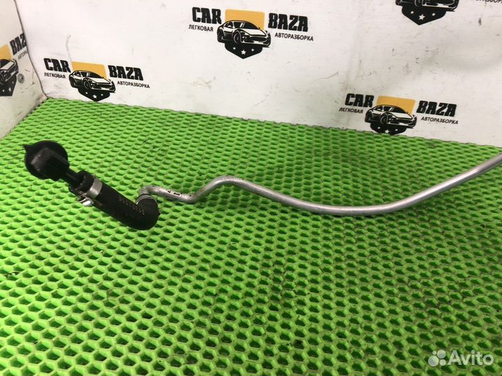 Трубка вакуумная Volvo XC90