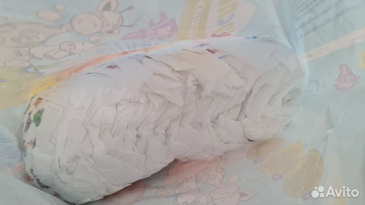 Памперсы и чехлы на колеса коляски