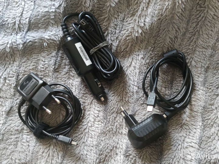 Зарядка для телефона, кабель