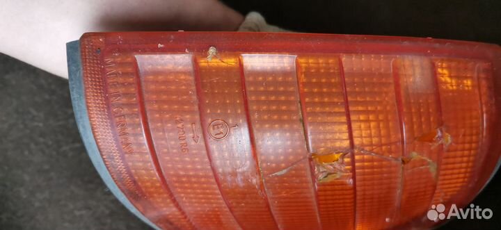 Поворотник левый Mercedes Benz W124