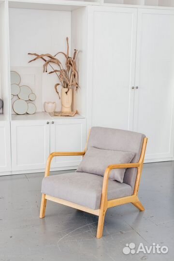 Кресло стильное