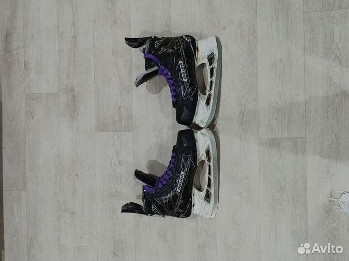 Хоккейные коньки bauer