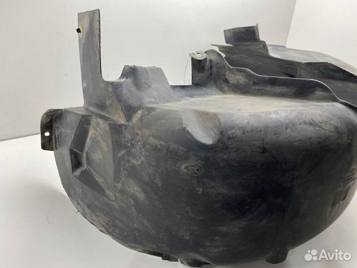 Подкрылок задний правый Audi A8 4D2 ABZ 1998