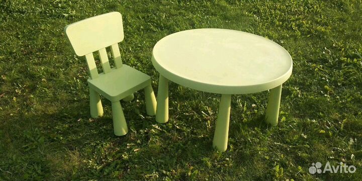 Стол и 1 стульчик икеа маммут