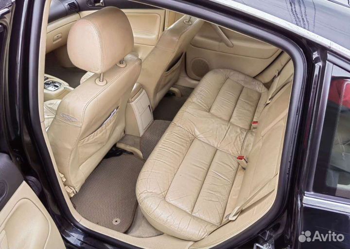 Volkswagen Passat, 2001