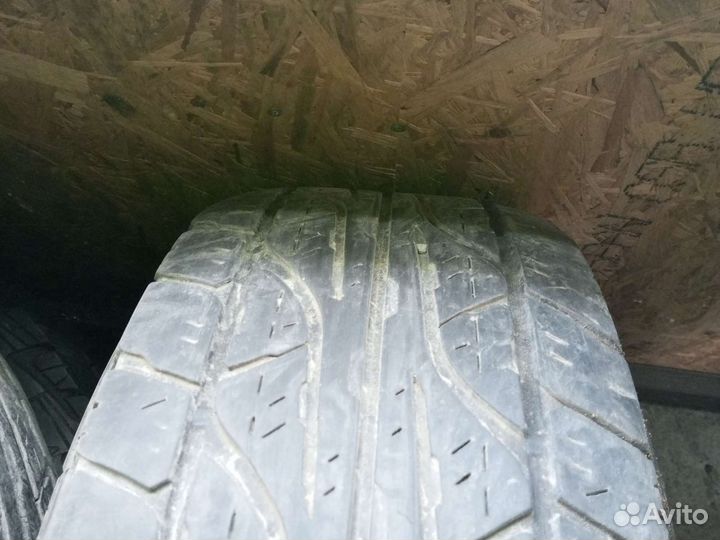 Dunlop Grandtrek AT3 265/70 R16