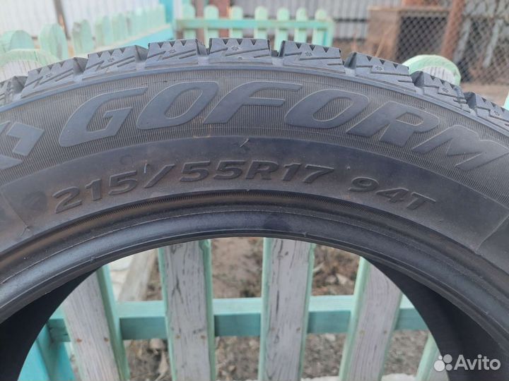 Goform W705 215/55 R17