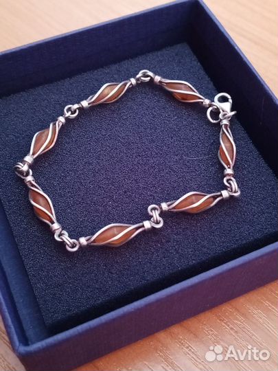 Браслеты с янтарем