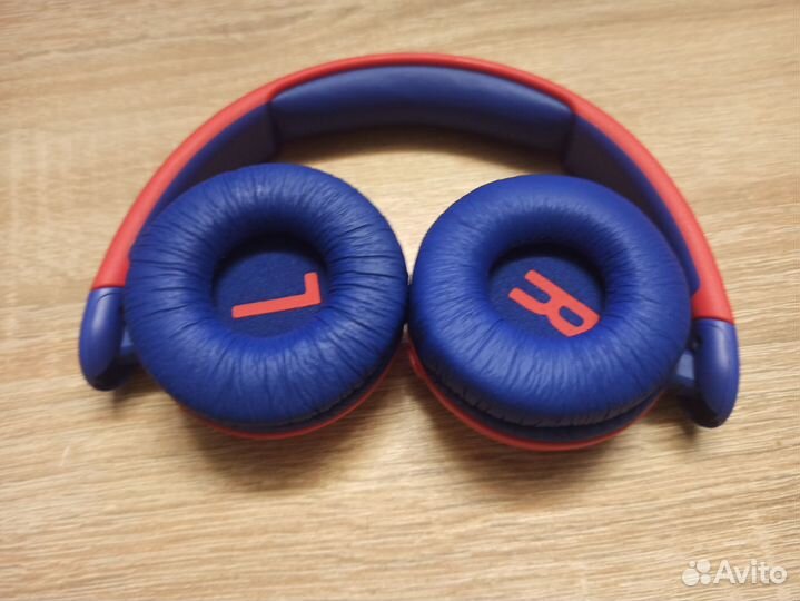 Беспроводные наушники JBL jr310