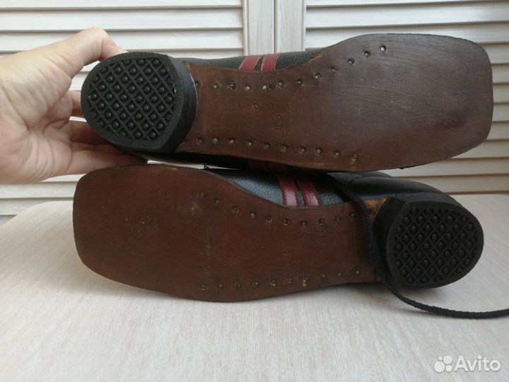 Лыжные ботинки винтаж новые р. 27(40-41)