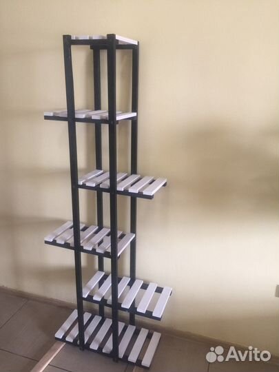 Подставка для цветов напольная