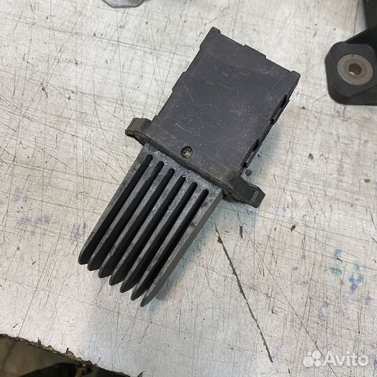 Резистор Chery Fora