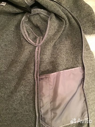 Полупальто серое женское с воротником-шарфом