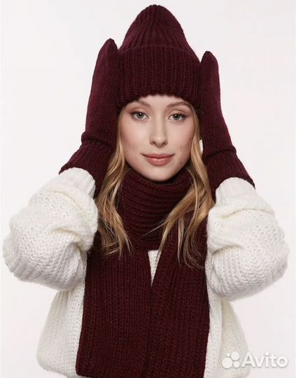 Набор шапка шарф варежки женский