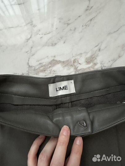 Шорты женские кожаные