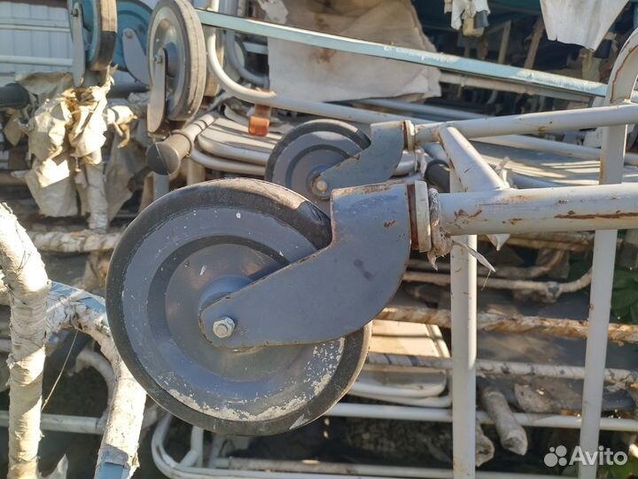 Тележка для перевозки больных