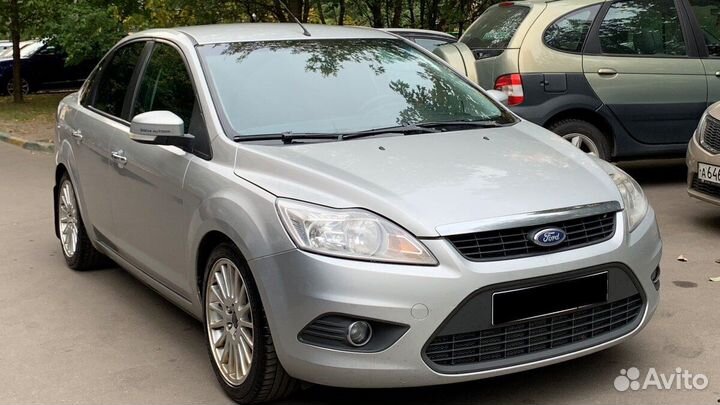 Лобовое стекло на Ford Focus 3 r-1017