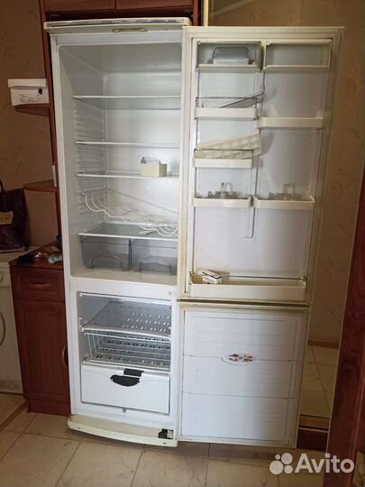 Холодильник Атлант двухкамерный