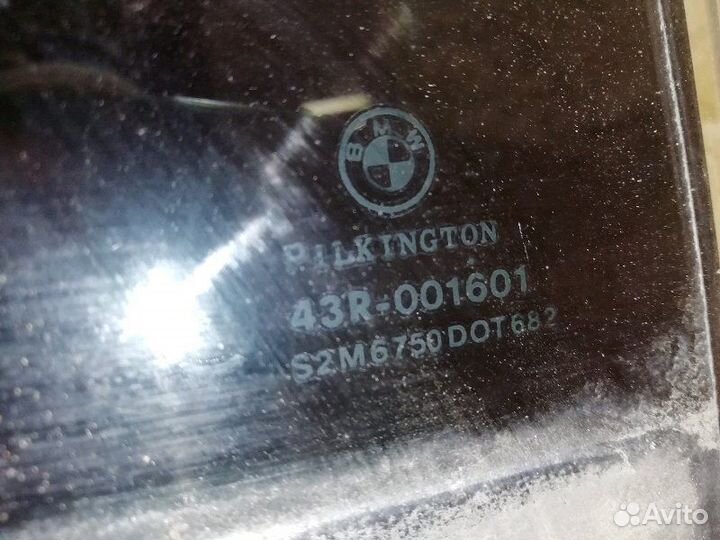 Стекло двери заднее правое Bmw 7-Series E65 4.4