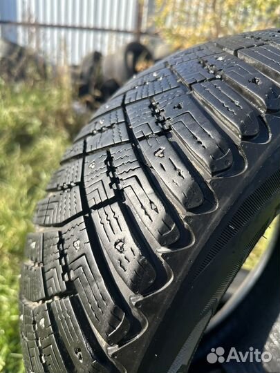 Goodyear Ultragrip Ice Arctic 195/65 R15
