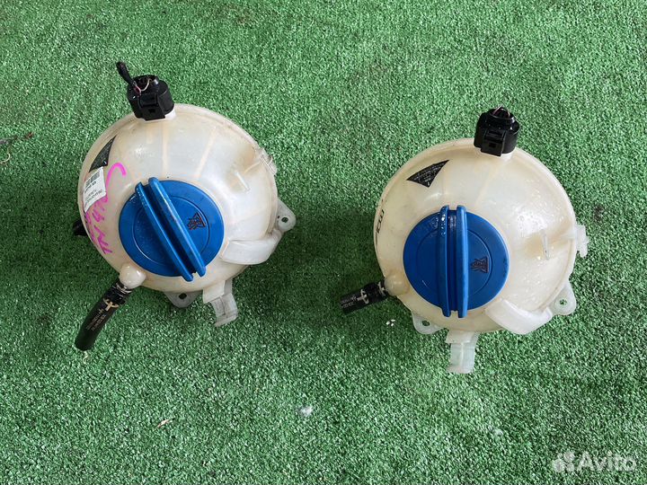 Расширительный бачок Passat b6