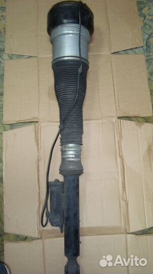 Амортизатор для мерседес задний левый 221